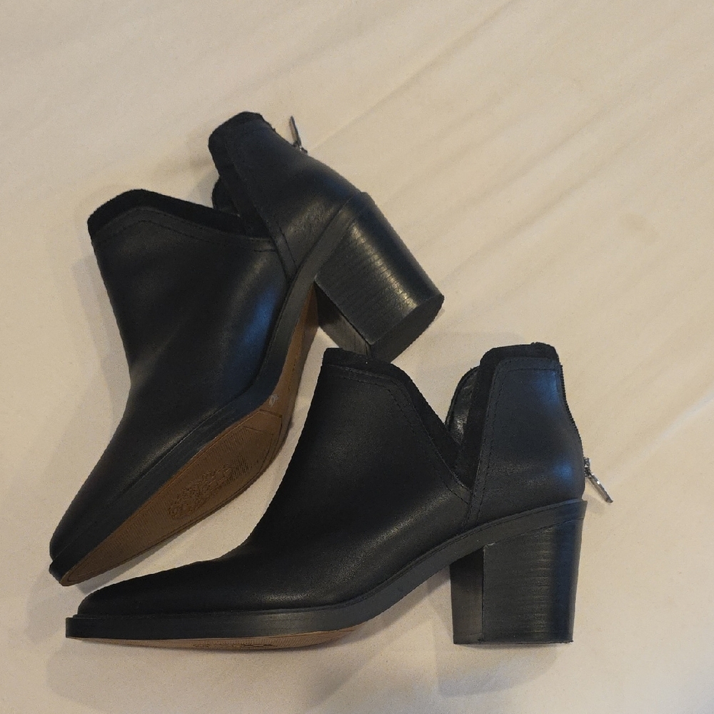 Elegant Black Women's Ankle Boots